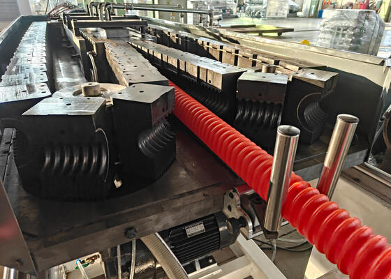 Integral Type Extruder Double Wall Corrugated Pipe Extrusion Line with 100kg/h - 2000kg/h Production Capacity and Siemens Electric System