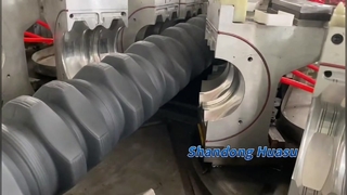Línea de extrusión de tubos diferenciados