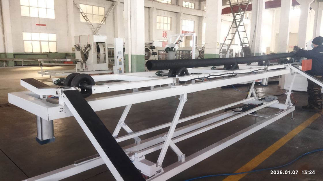 Línea de extrusión de tubería corrugada de doble pared computarizada con PLC Siemens y capacidad de 250-1000 kg/h para tuberías duraderas