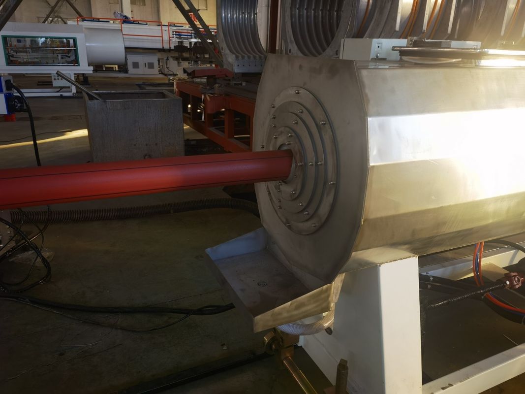 Línea de extrusión de tuberías HDPE de pared sólida controlada por PLC para soluciones versátiles y personalizables