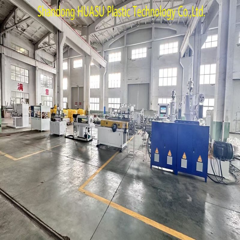 Máquina de fabricación de tuberías corrugadas profesionales con Siemens / ABB Electrical, velocidad de línea de 2-20 m / min y potencia personalizable