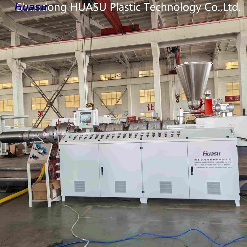 Línea de producción de tuberías corrugadas de PVC de doble pared personalizable con diámetro de tubería de 32-1600 mm y producción de 500-2000 kg / h