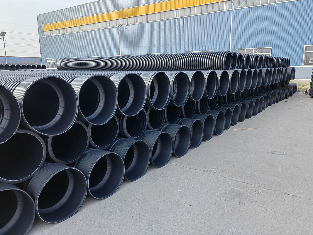 Línea de extrusión de tuberías onduladas de doble pared con alta velocidad y material de tornillo 38CrMoALA