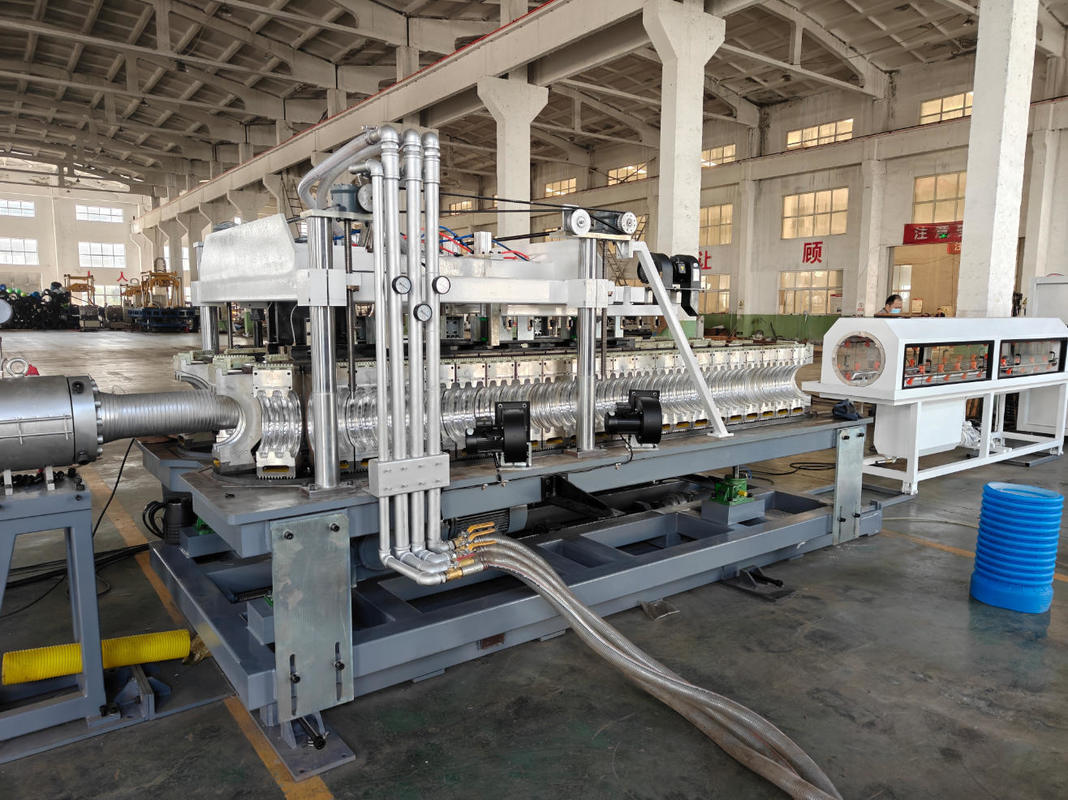 Línea de extrusión de tubería corrugada de pared simple de 75-250 mm con velocidad de salida máxima de 15 m/min y voltaje de 220-440V