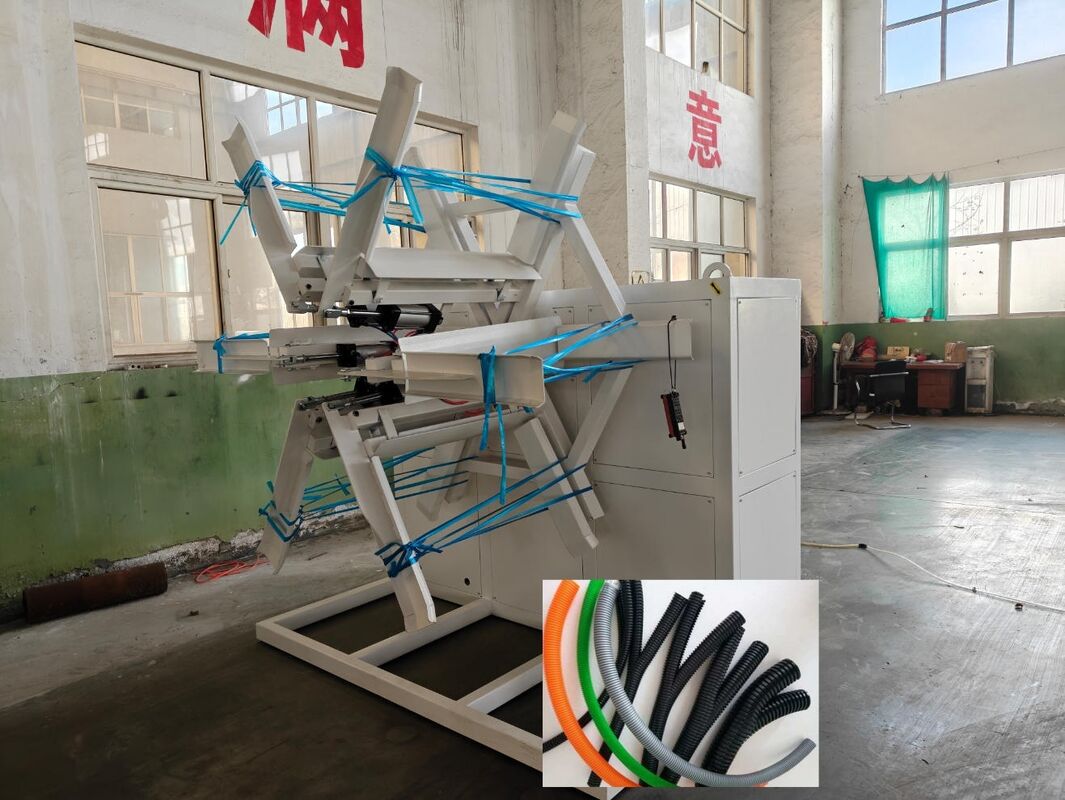 Línea de extrusión de tubería corrugada de doble pared con refrigeración por agua, con 48 moldes y dureza del cilindro HV940