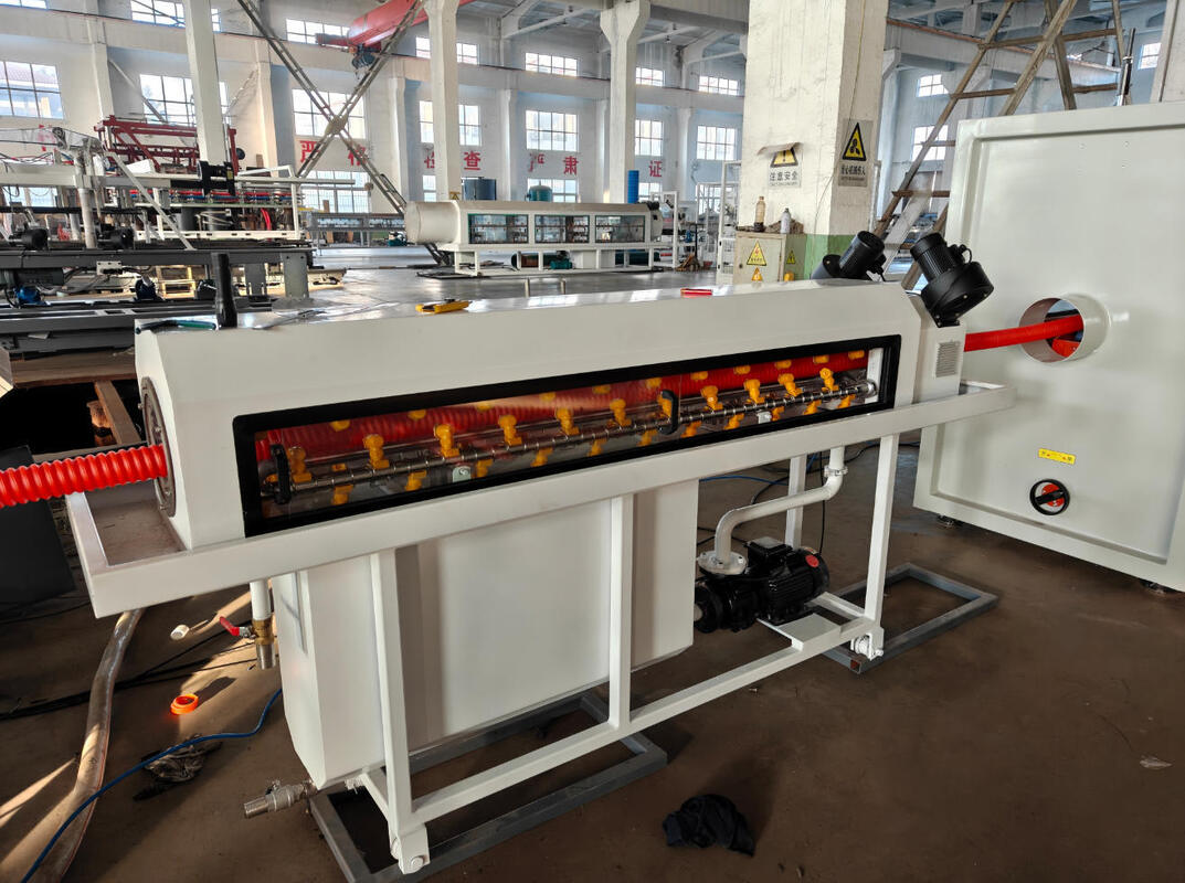 Línea de extrusión de tuberías onduladas de doble pared Siemens Electric con refrigeración por agua y capacidad de producción de 100 kg/h a 2000 kg/h