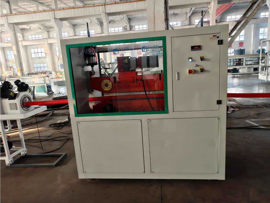 Línea de extrusión de tubería corrugada de pared simple para motor principal Siemens con sistema de control PLC y refrigeración por agua