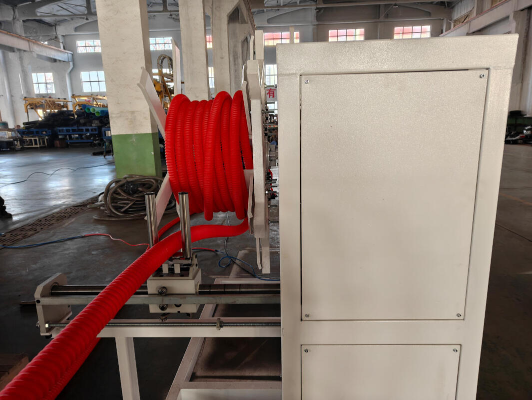 Línea de extrusión de tuberías onduladas de doble pared con material de engranaje de 20CrMnTi y piezas eléctricas de la marca Siemens con tornillo de barril HV>740