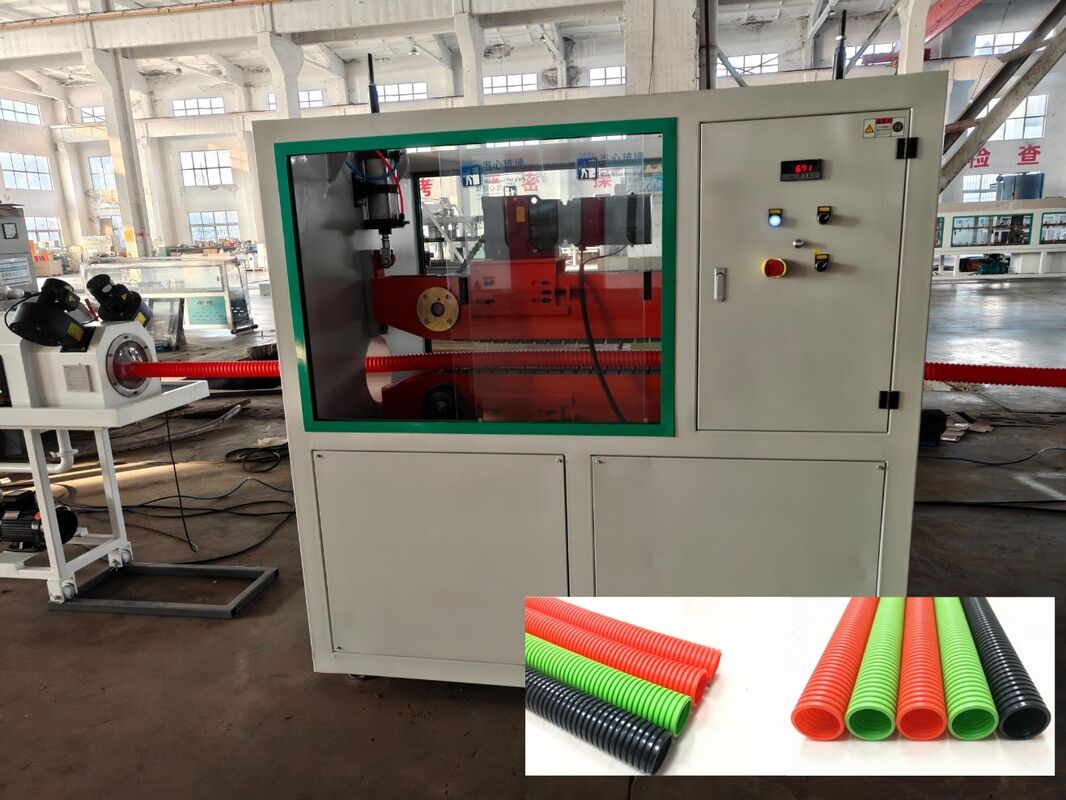 Línea de extrusión de tuberías onduladas de pared única con Siemens Schneider Main Electrics, material de barril 38CrMoAlA y control remoto PLC