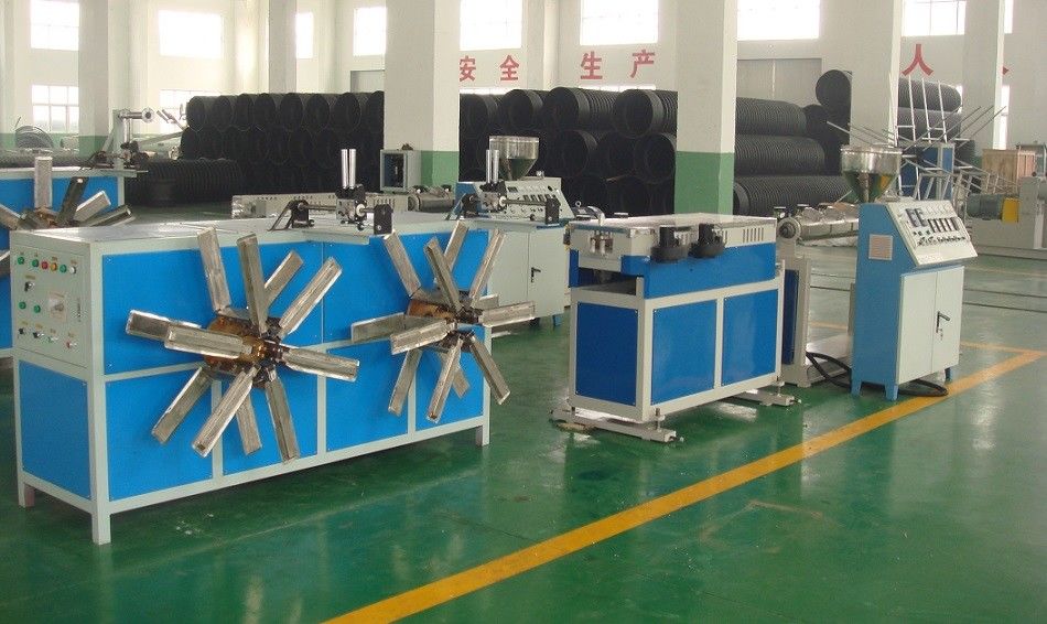 Maquinaria acanalada de un sólo recinto de la protuberancia del tubo para el tubo de los PP/del PE/del PVC