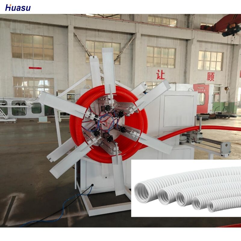 Línea de extrusión de tubería corrugada de pared simple computarizada con inversor Siemens y corrugador de tipo molde rotatorio para operación