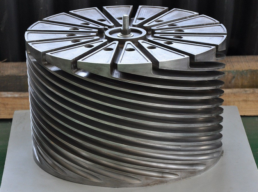 Qingdao PP instala tubos la línea de la protuberancia/acanaló la máquina del tubo de los PP para el abastecimiento del gas/de agua