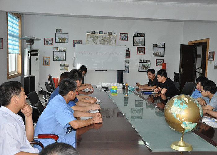 Tubo acanalado de un sólo recinto del PVC PE PP que hace el diámetro del tubo de la máquina 250m m