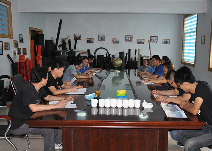 Tubo acanalado de un sólo recinto del PVC PE PP que hace el diámetro del tubo de la máquina 250m m