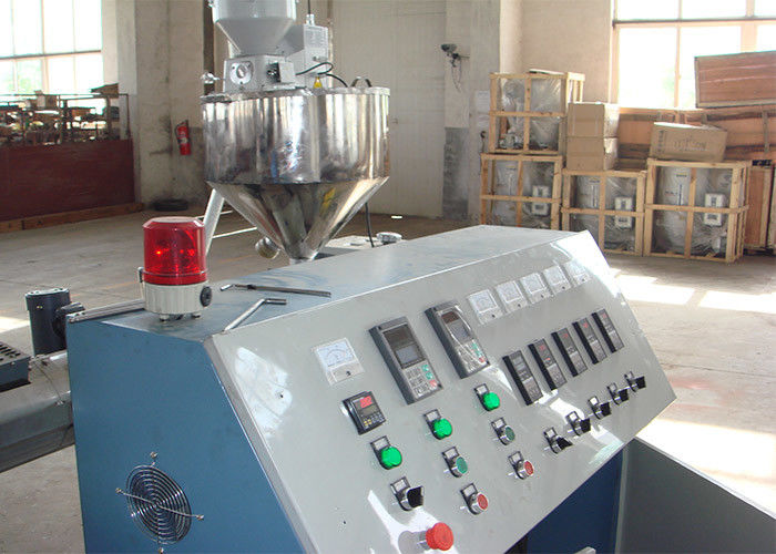 Cadena de producción acanalada de un sólo recinto de máquina del tubo del PVC de 200MM-400M M